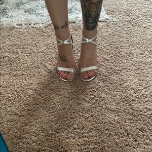 Chinese laundry heels